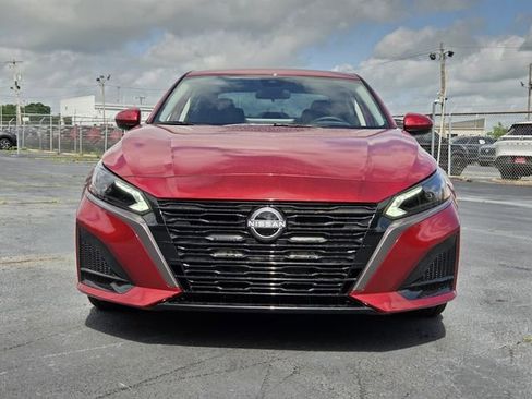 New 2026 Nissan Altima 2.5 SV FWD image 8