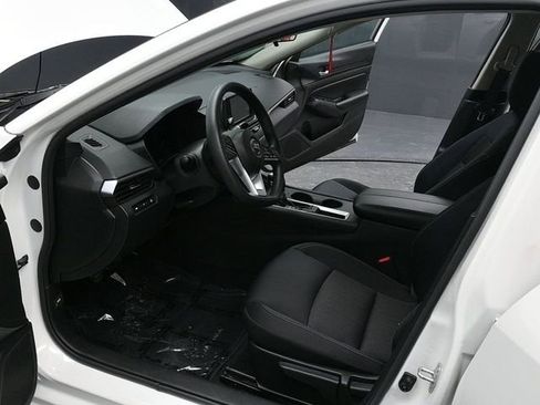 Used 2021 Nissan Altima 2.5 S image 13