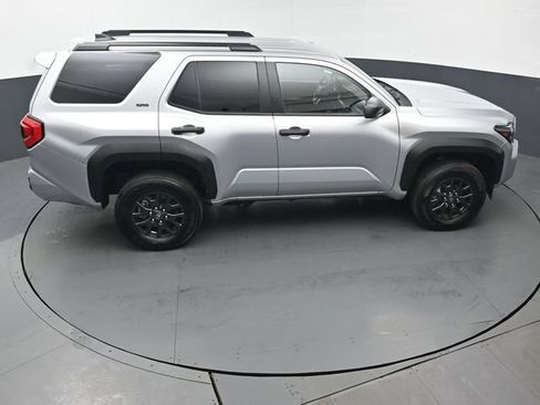 Certified 2026 Toyota 4Runner SR5 AWD/4WD image 46