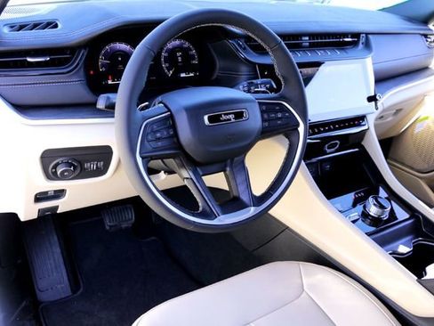 New 2026 Jeep Grand Cherokee L Limited image 8