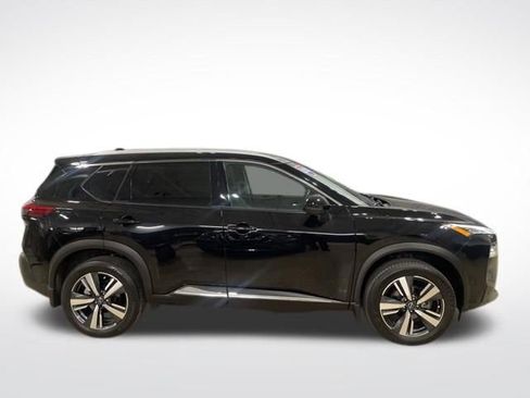 Certified 2023 Nissan Rogue SL w/ SL Premium Package image 6