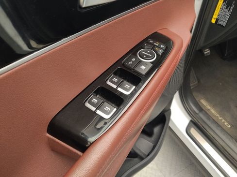Used 2017 Kia Sorento SX FWD image 27