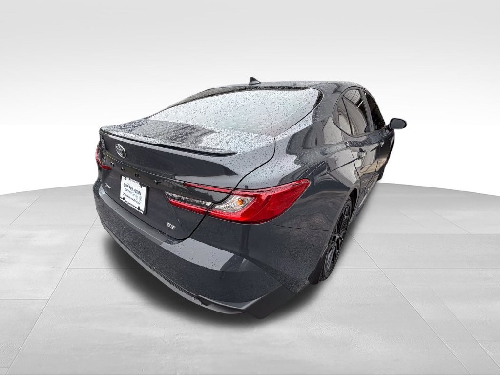 Used 2025 Toyota Camry SE FWD image 6
