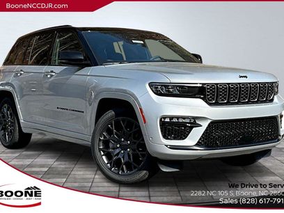 New 2025 Jeep Grand Cherokee Summit w/ High Altitude Package