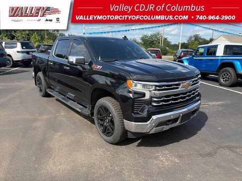 Used 2023 Chevrolet Silverado 1500 LTZ w/ LTZ Premium Package AWD/4WD image 1