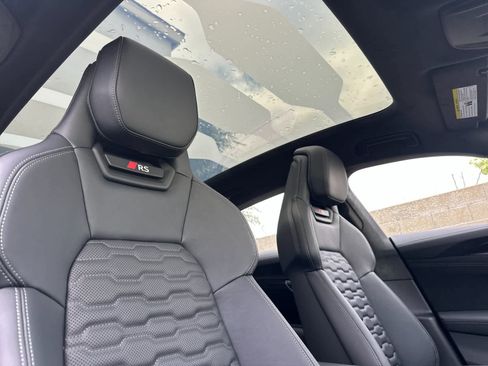 New 2026 Audi RS e-tron GT performance image 16