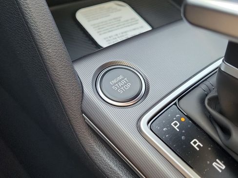 New 2026 Kia Sportage EX FWD image 34