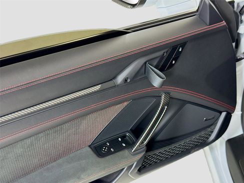 Used 2023 Porsche 911 GT3 RS image 13