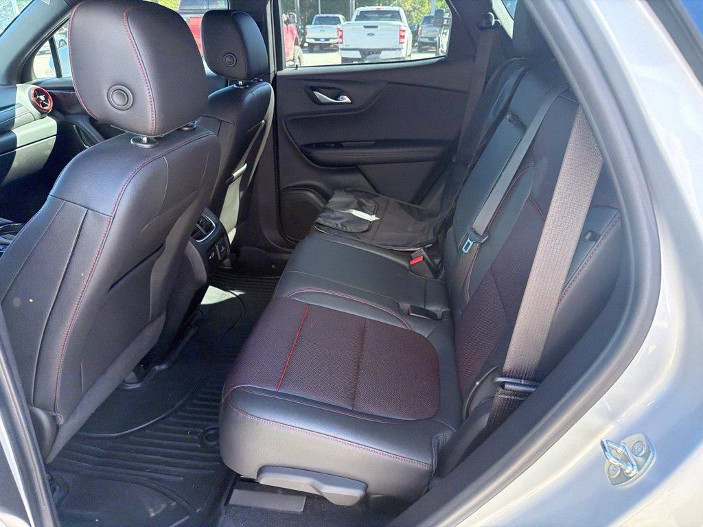 Used 2022 Chevrolet Blazer RS w/ Enhanced Convenience Package AWD/4WD image 10