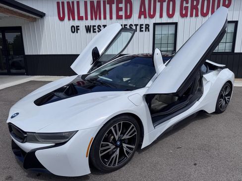 Used 2016 BMW i8 AWD/4WD image 2