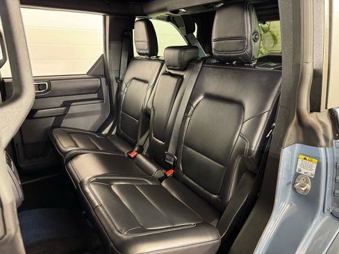 Used 2025 Ford Bronco Outer Banks image 30