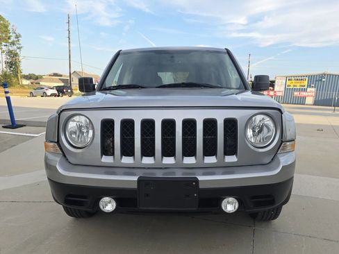 Used 2017 Jeep Patriot Sport w/ Power Value Group image 5