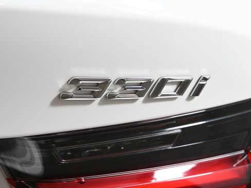 New 2026 BMW 330i xDrive Sedan w/ M Sport Package image 38