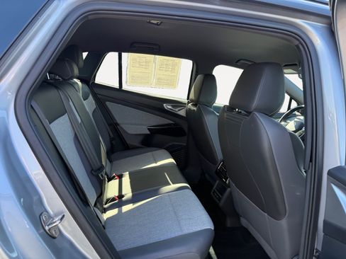 Certified 2023 Volkswagen ID.4 Pro RWD image 18