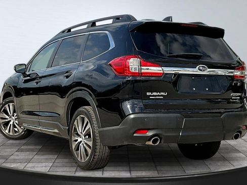 Used 2022 Subaru Ascent Limited AWD/4WD image 4