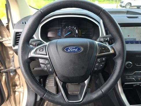 Used 2020 Ford Edge SEL w/ Convenience Package AWD/4WD image 8