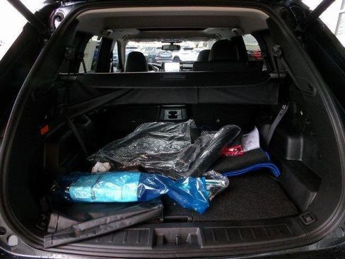 New 2025 Mitsubishi Outlander SEL image 11