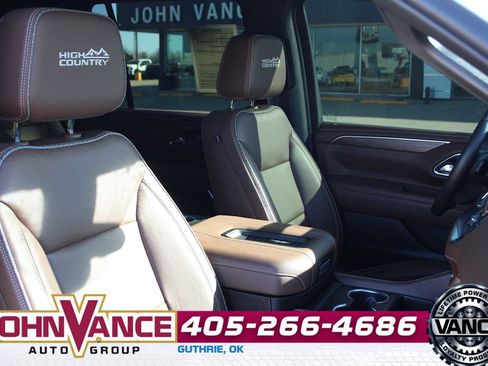 Used 2022 Chevrolet Tahoe High Country image 17