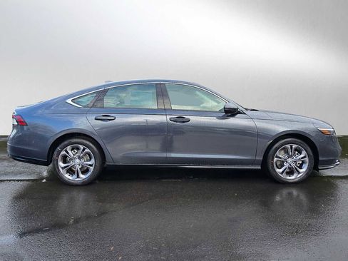 New 2025 Honda Accord EX-L image 2