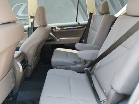 Certified 2023 Lexus GX 460 Premium AWD/4WD image 11