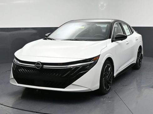 New 2026 Nissan Sentra SR w/ SR Premium Package image 3