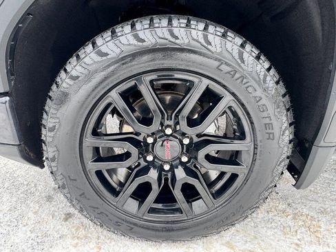Used 2023 GMC Sierra 1500 Elevation w/ X31 Off-Road Package AWD/4WD image 46