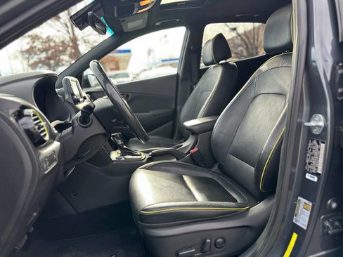 Used 2018 Hyundai Kona Limited image 11