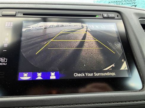 Used 2017 Honda HR-V EX image 11