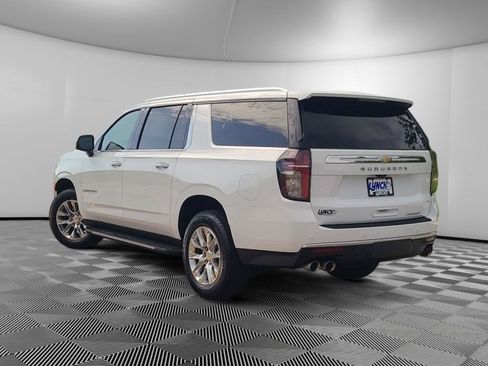 Used 2024 Chevrolet Suburban Premier AWD/4WD image 2