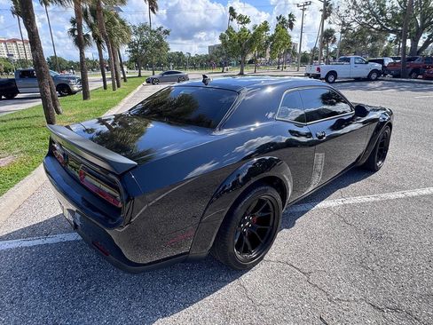 Used 2023 Dodge Challenger R/T Scat Pack RWD image 19