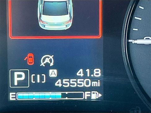 Used 2023 Subaru Crosstrek 2.0i Premium image 12