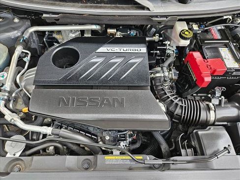 Used 2025 Nissan Rogue SV AWD/4WD image 28