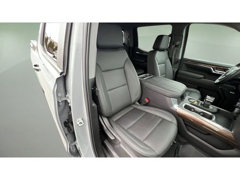 Used 2024 Chevrolet Silverado 1500 LT Trail Boss w/ LT Trail Boss Premium Package image 32