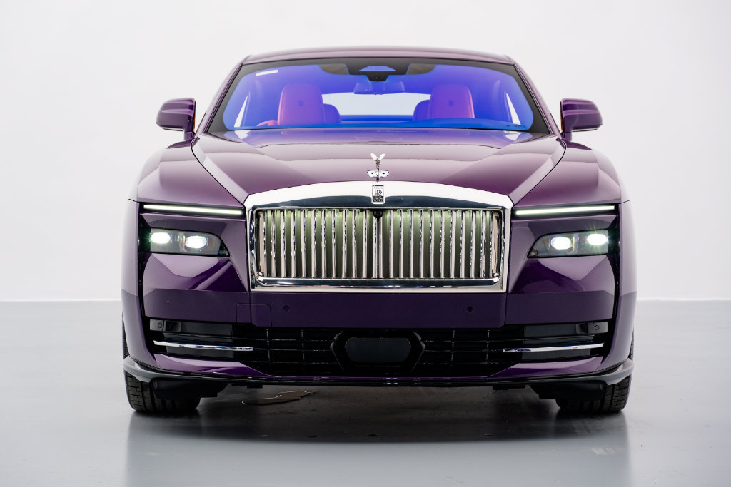 Used 2024 Rolls-Royce Spectre w/ Spectre Launch Package AWD/4WD image 3