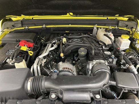 Used 2023 Jeep Gladiator Mojave w/ LED Lighting Group image 26