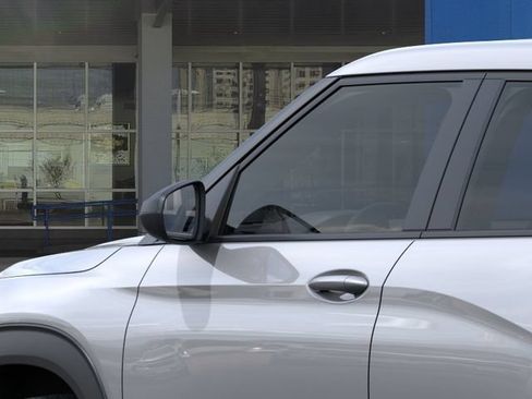 New 2026 Chevrolet TrailBlazer LS FWD image 12