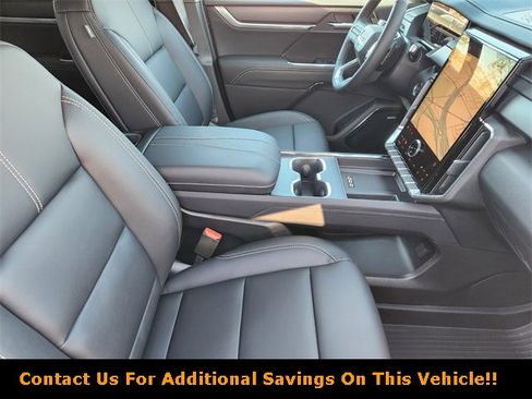 New 2026 GMC Acadia Elevation w/ Black Edition image 10