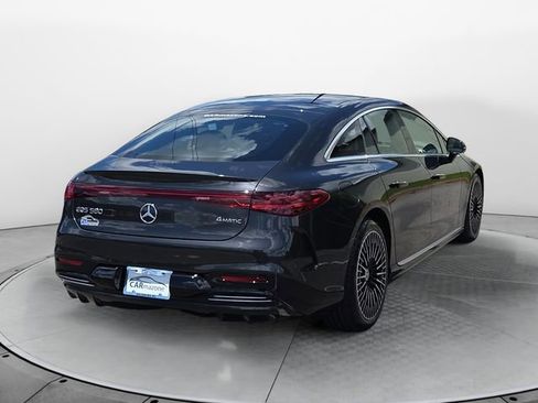 Used 2024 Mercedes-Benz EQS 580 4MATIC Sedan image 5