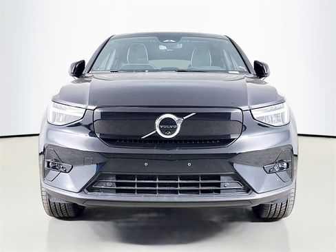 Certified 2023 Volvo C40 P8 Recharge Plus image 2