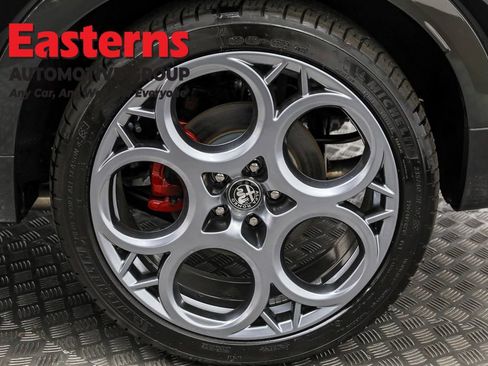 Used 2024 Alfa Romeo Tonale Veloce image 34