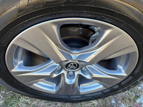 Used 2025 Toyota RAV4 LE image 30