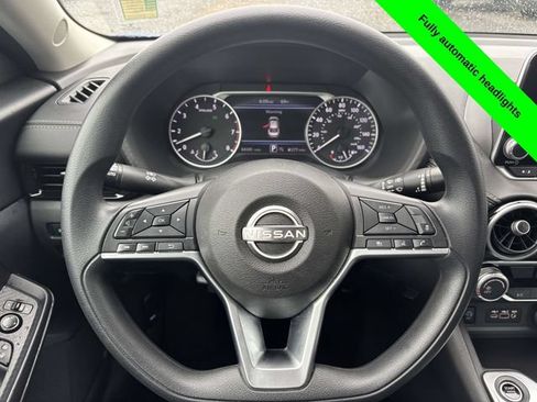 Used 2024 Nissan Sentra SV FWD image 26