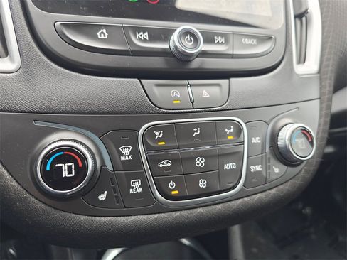 Certified 2023 Chevrolet Malibu LT image 28