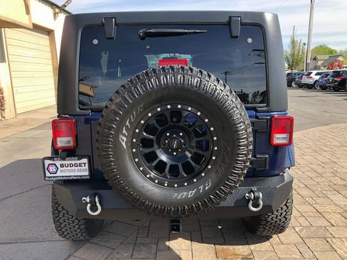 Used 2013 Jeep Wrangler Unlimited Sahara w/ Trailer Tow Group AWD/4WD image 3