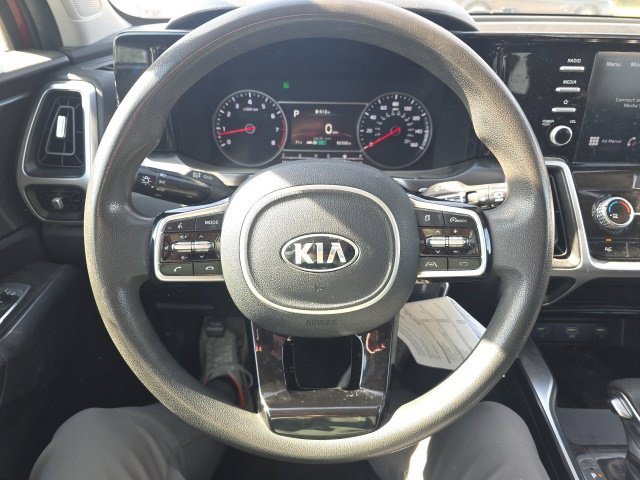 Used 2021 Kia Sorento LX FWD image 19