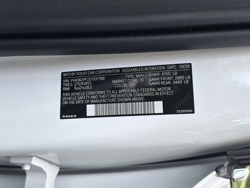 Certified 2025 Volvo XC90 B6 Ultra w/ Protection Package AWD/4WD image 37