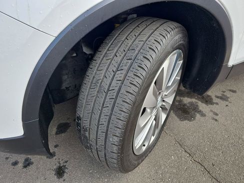 Used 2019 Buick Encore Preferred image 28