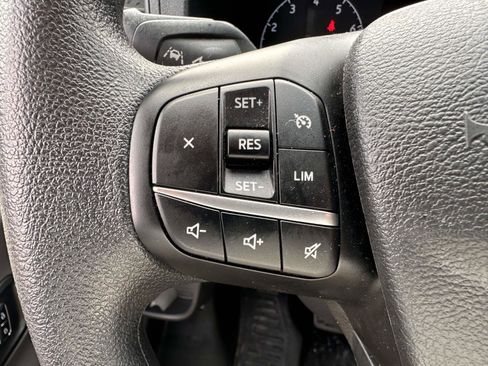 Used 2024 Ford Transit 250 Low Roof w/ Exterior Upgrade Package image 17