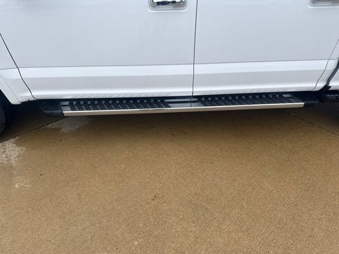 Used 2020 Ford F150 Lariat AWD/4WD image 13