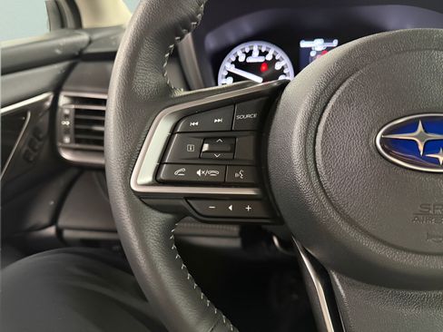 Certified 2025 Subaru Outback Limited image 12